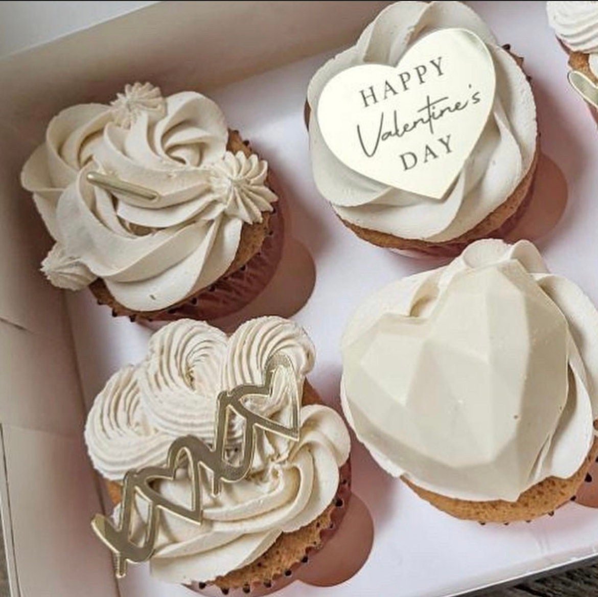 Acrylic Happy Valentines Heart Disc - Image 3