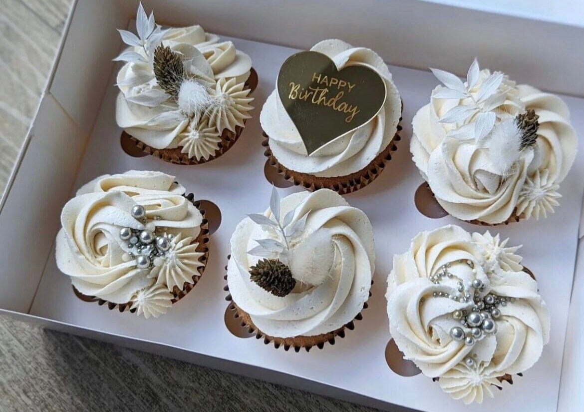 Acrylic Happy Birthday Heart Disc - Image 2