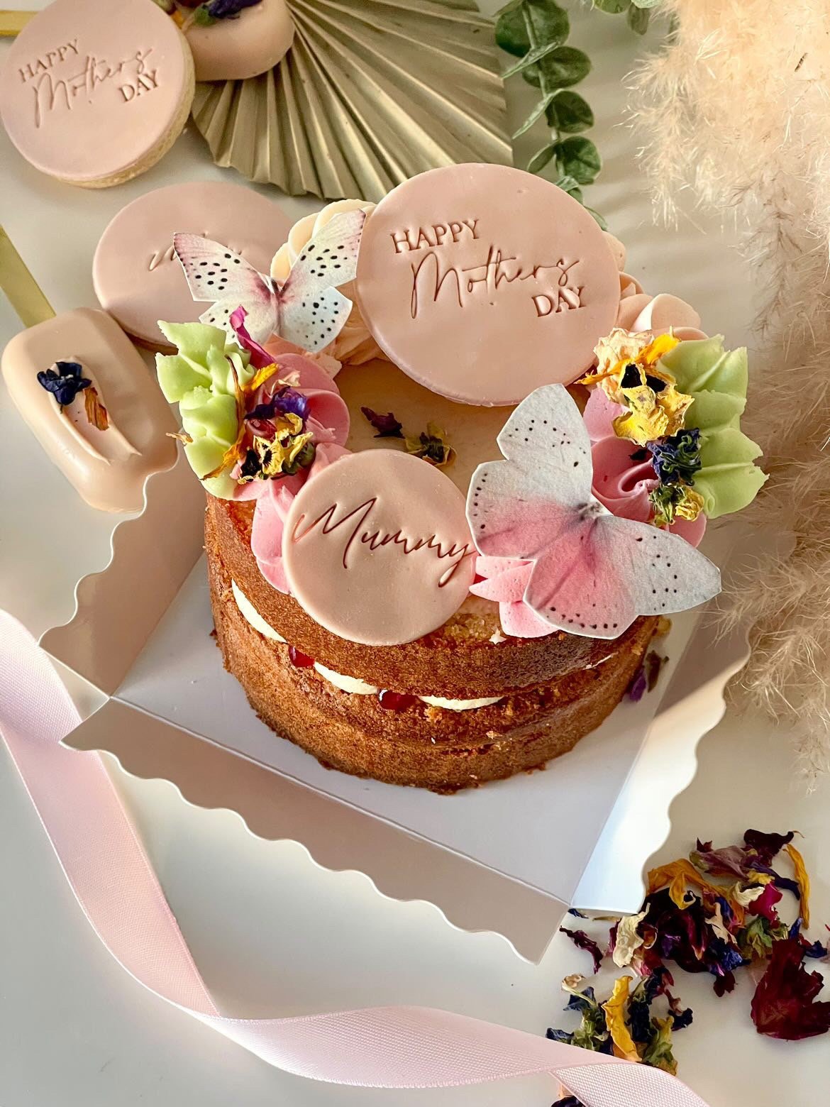 Edible Butterflies - Pink