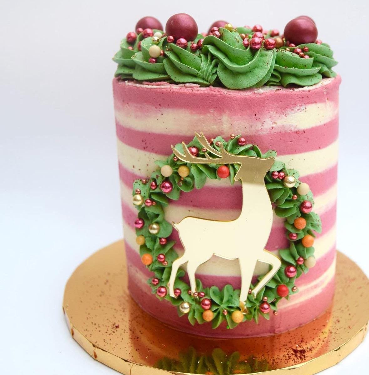 Acrylic Reindeer Stag Charm - Image 3