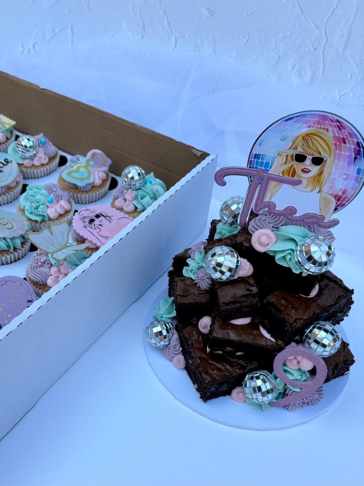 Taylor Swift Themed Cake Topper - Image 2