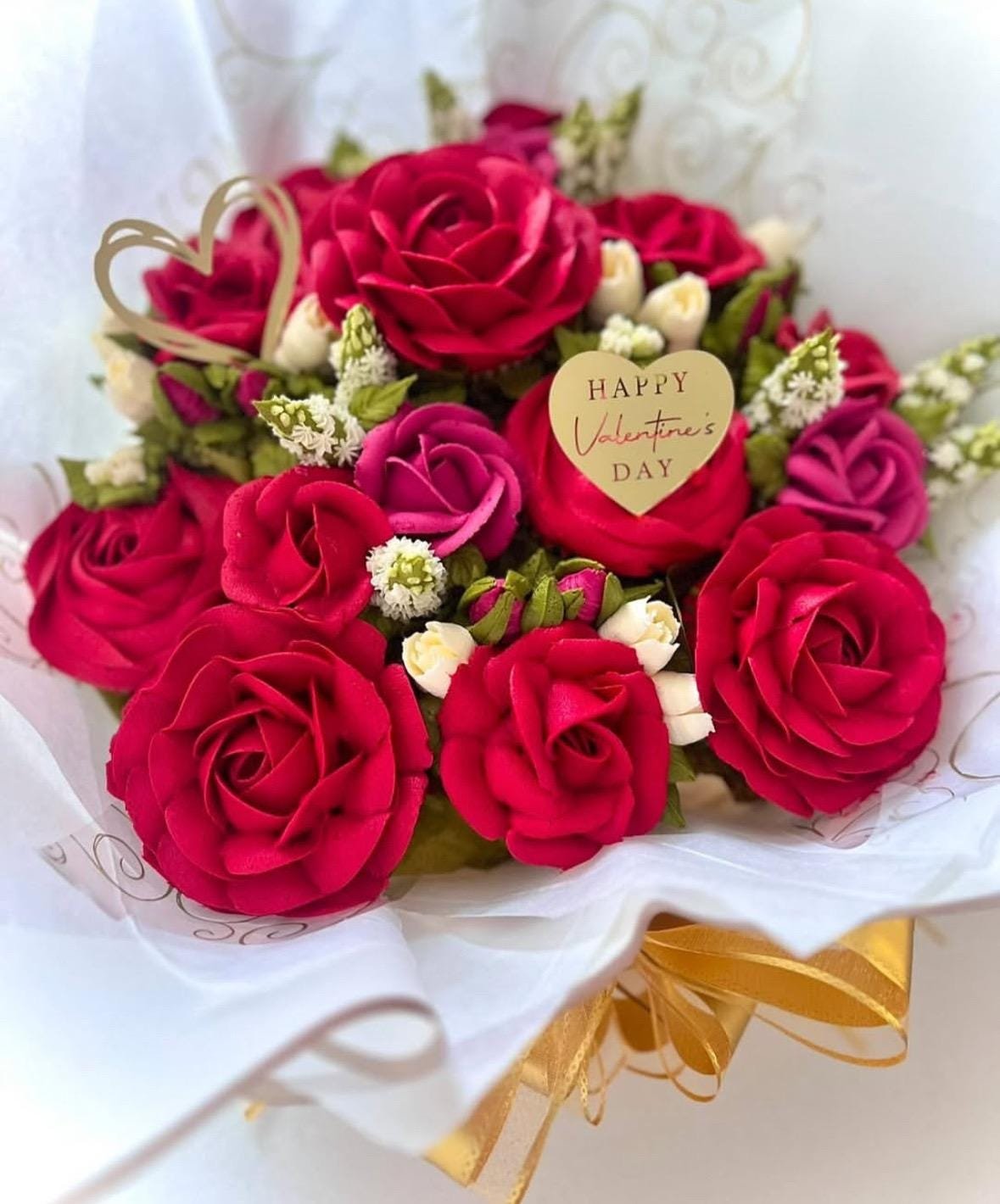 Acrylic Happy Valentines Heart Disc - Image 2